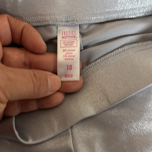 Justice Active compression shorts (10 & 12) All in Motion S(6/7) - Picture 3 of 10